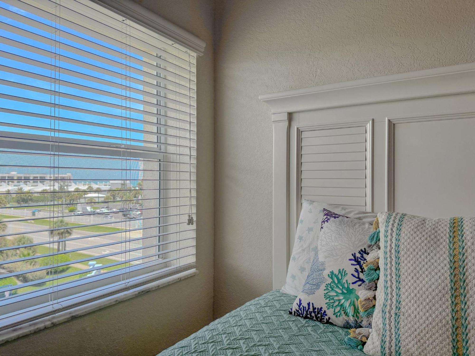 Large Corner Unit At Ocean Walk With Sneak Peak Of The Ocean ~ Ow20-501 Διαμέρισμα New Smyrna Beach Εξωτερικό φωτογραφία