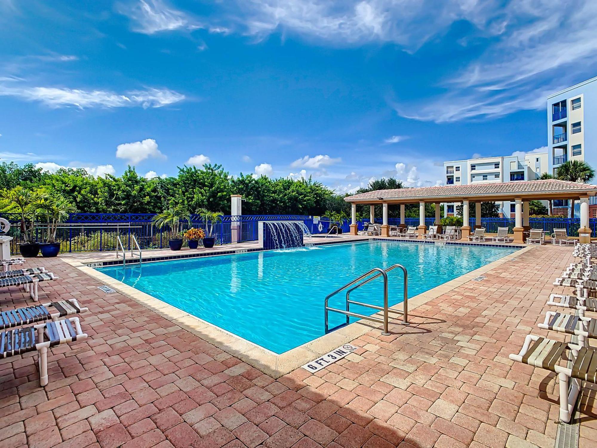 Large Corner Unit At Ocean Walk With Sneak Peak Of The Ocean ~ Ow20-501 Διαμέρισμα New Smyrna Beach Εξωτερικό φωτογραφία